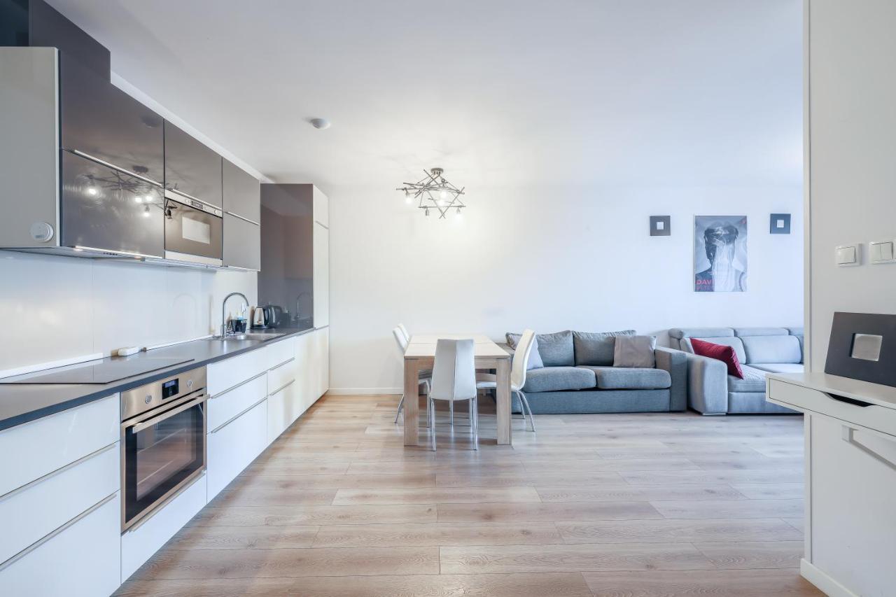 Apartmate Spacious Apartment With Balcony Oldtown For 6 People Gdansk Luaran gambar